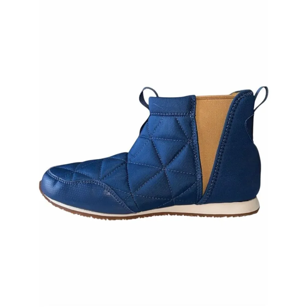 Teva Ember Mid Navy Quilted Boot Youth Size 5Y NEW - Picture 2 of 8
